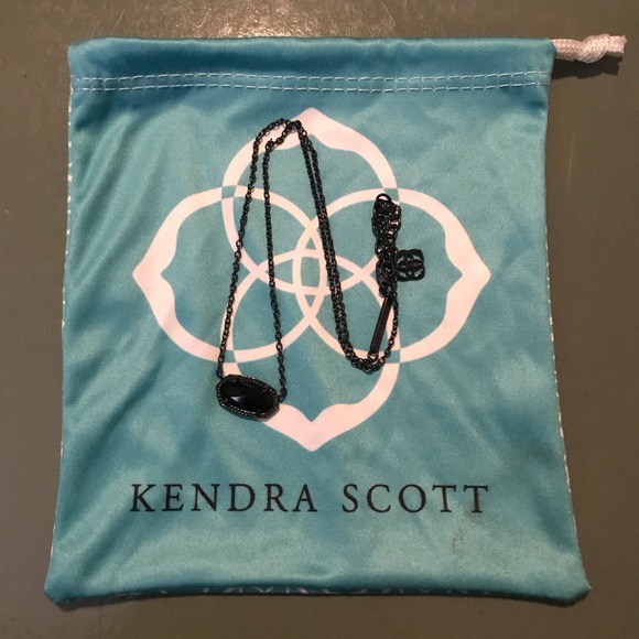 Kendra Scott Pendant Necklace - Picture 2 of 2
